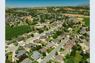 7496 S 1740 E, South Weber, UT 84405 - Photo 50