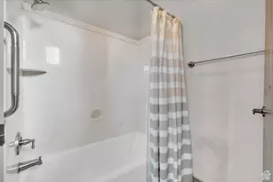 1319 W Red Butte Dr W, Washington, UT 84780 - Photo 12