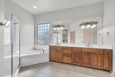 1319 W Red Butte Dr W, Washington, UT 84780 - Photo 18