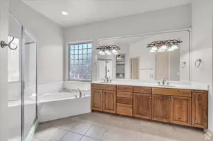 1319 W Red Butte Dr W, Washington, UT 84780 - Photo 18