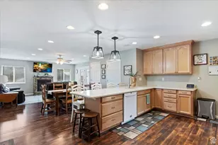 5140 S 2175 W, Roy, UT 84067 - Photo 10