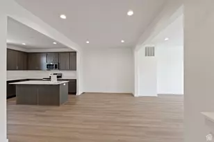 1452 N 1875 W, Layton, UT 84041 - Photo 4