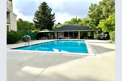 925 E Creek Hill Ln #30, Midvale, UT 84047 - Photo 10