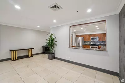 44 W 300 S #805S, Salt Lake City, UT 84101 - Photo 34