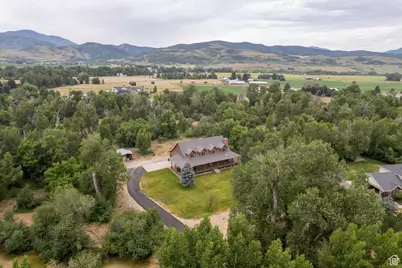 8817 E Mountain Valley Dr S, Huntsville, UT 84317 - Photo 52