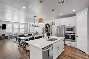 2279 N Park Dr, Washington, UT 84780 - Photo 6