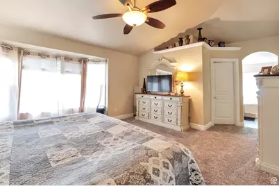 483 W 3500 N, Pleasant View, UT 84414 - Photo 16