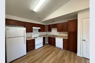 8048 W Copperfield Place Pl #31, Magna, UT 84044 - Photo 6