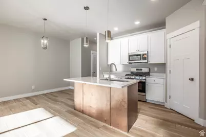 1068 S 2760 E, Spanish Fork, UT 84660 - Photo 8