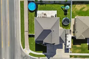 4982 N Goosefoot Dr, Eagle Mountain, UT 84005 - Photo 2