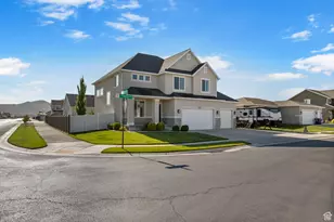 4982 N Goosefoot Dr, Eagle Mountain, UT 84005 - Photo 10