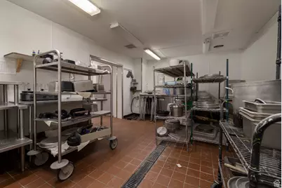 3340 N Vernal Ave, Vernal, UT 84078 - Photo 36