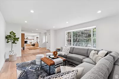 717 Woodridge Dr, Layton, UT 84040 - Photo 12