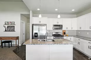 516 S 770 E, Hyrum, UT 84319 - Photo 10