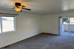 266 E Center St, Centerville, UT 84014 - Photo 42