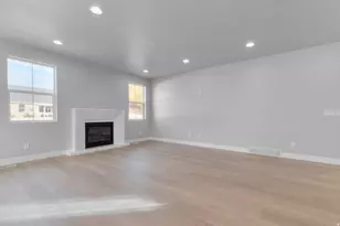 1286 W 2325 S, Syracuse, UT 84075 - Photo 12