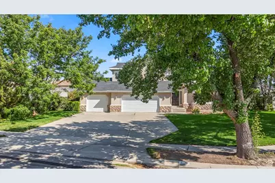 1116 W Wasatch Downs Dr, South Jordan, UT 84095 - Photo 2