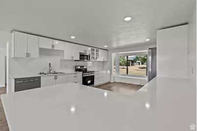 1175 E 900 N, Lehi, UT 84043 - Photo 10