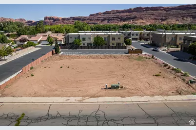 656 W 400 N, Moab, UT 84532 - Photo 4