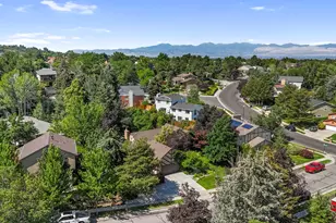 8916 S Cobble Crest Ln E, Sandy, UT 84093 - Photo 36