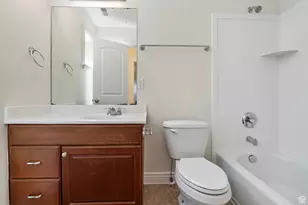 889 S Sego Lily Way, Mapleton, UT 84664 - Photo 36