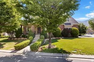 889 S Sego Lily Way, Mapleton, UT 84664 - Photo 4