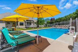 135 W Cove Dr, Elk Ridge, UT 84651 - Photo 2