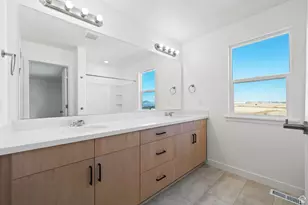 6807 W Pine Trail Ln W, Herriman, UT 84096 - Photo 28