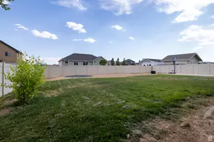 392 E 2900 S, Vernal, UT 84078 - Photo 30