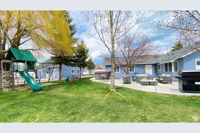 325 S 100 W, Garden City, UT 84028 - Photo 44