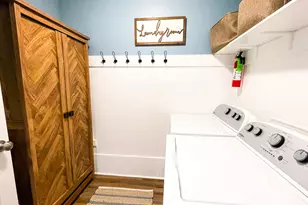 325 S 100 W, Garden City, UT 84028 - Photo 8