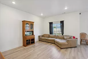 3270 N 3325 W, Plain City, UT 84404 - Photo 4