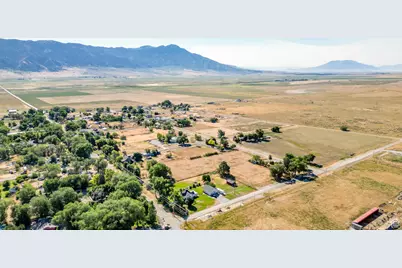 9115 W 25800 N, Portage, UT 84331 - Photo 4