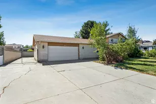 6924 S 2160 W, West Jordan, UT 84084 - Photo 2