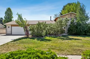 6924 S 2160 W, West Jordan, UT 84084 - Photo 30