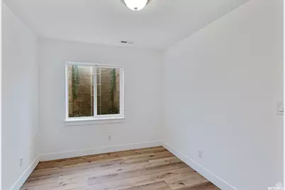 5958 W 8100 S, West Jordan, UT 84081 - Photo 28