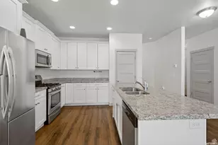 5958 W 8100 S, West Jordan, UT 84081 - Photo 6