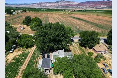 180 N State St, Sigurd, UT 84657 - Photo 14