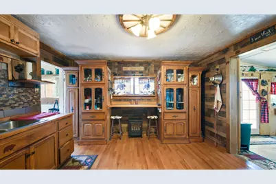 180 N State St, Sigurd, UT 84657 - Photo 24