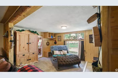 180 N State St, Sigurd, UT 84657 - Photo 28