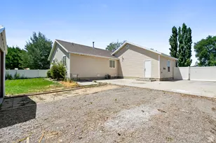 1215 W 125 S, Lehi, UT 84043 - Photo 28