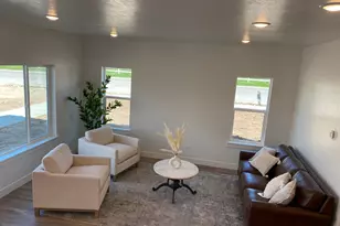 504 W 400 S, Providence, UT 84332 - Photo 2