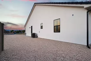 541 N 3380 W, Hurricane, UT 84737 - Photo 24