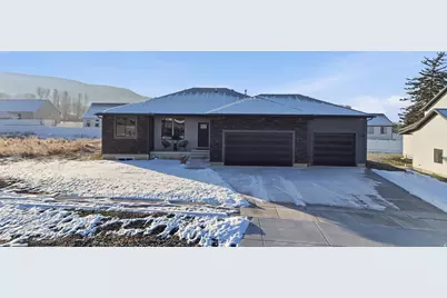 340 E 300 N, Richmond, UT 84333 - Photo 2