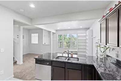 3057 S Finsbury Ln, West Valley, UT 84120 - Photo 6