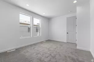 574 N Cornstalk Ln, Lindon, UT 84042 - Photo 16