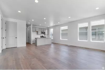 574 N Cornstalk Ln, Lindon, UT 84042 - Photo 10