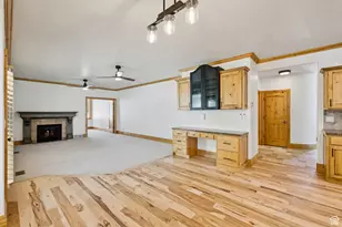 2935 E Denmark Dr, Cottonwood Heights, UT 84121 - Photo 22