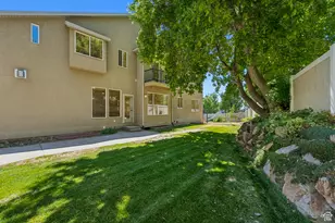 2935 E Denmark Dr, Cottonwood Heights, UT 84121 - Photo 58