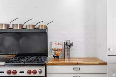 4855 S Bron Breck St, Holladay, UT 84117 - Photo 18